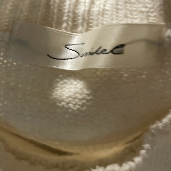 Cream sweater - Picture 3 of 4